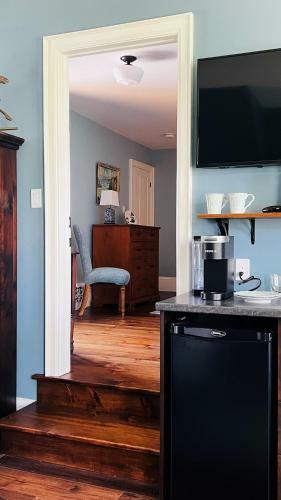 Hostal Stone's Throw Stratford - The Loft Plus Bedroom