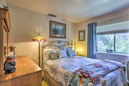 Gorgeous Oakhurst Retreat With Swimming Hole!