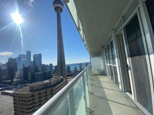 Apartamento Grand View 2br/2ba Condos Cn Tower,union,tiff/mtcc