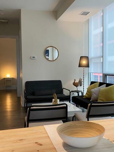 Apartamento Grand View 2br/2ba Condos Cn Tower,union,tiff/mtcc