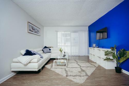 Apartamento Beautiful 1 Bedroom Suite In Central Location!