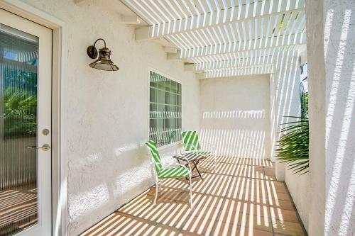 Movie Colony Bungalow