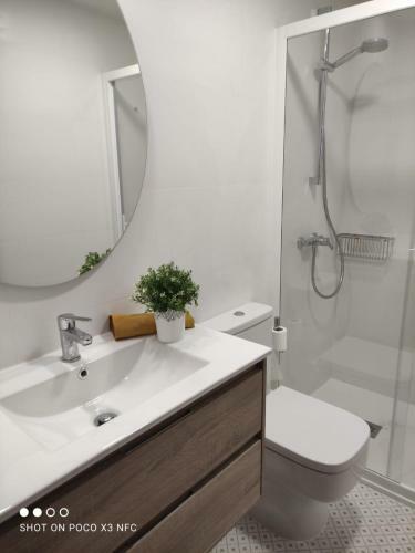 Apartamento En Bueu Sobre La Playa
