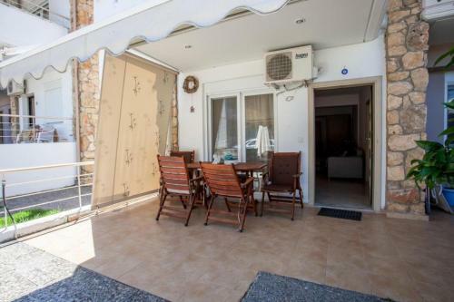 Sea La Vie Apartment