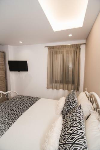 Apartamento Contemporary Studios Historic Center By Corfuescapes