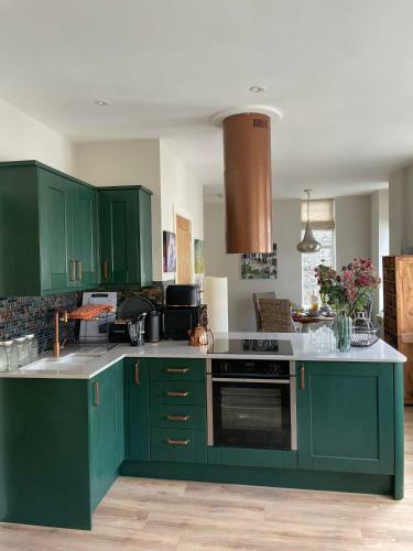 The Art Attic A Stylish Boutique Apartment