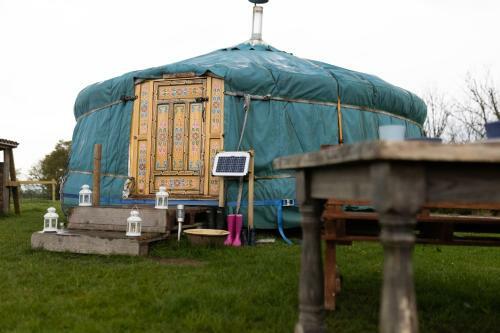 Pass The Keys Yurt From The Madding Crowd - Unique Glamping Break