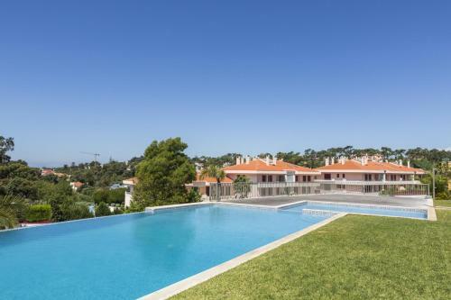 Estoril Queens Apartment By Cadenzalux