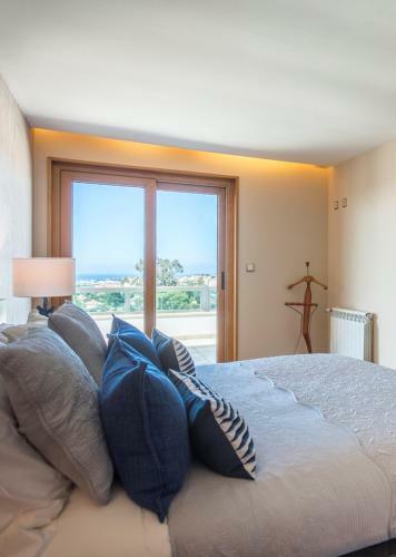 Estoril Queens Apartment By Cadenzalux
