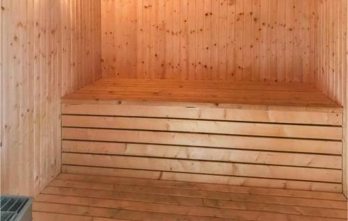 Nice Home In Kristdala W/ Sauna And 4 Bedrooms