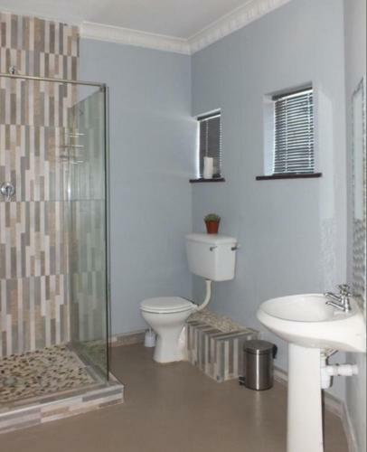 Hostal Aloha Beach Guest House