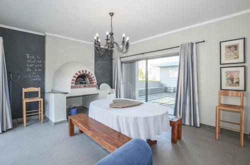21 Flamingo House