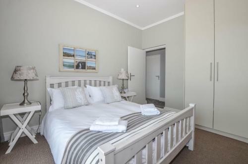 21 Flamingo House