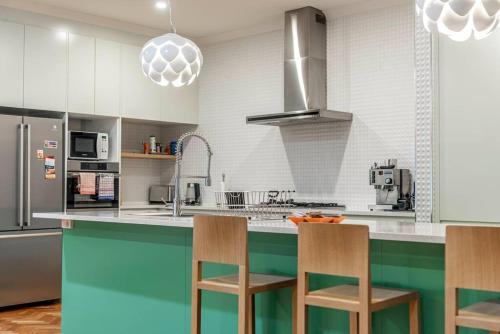 Inner-city Comfort & Charm / Narrabundah
