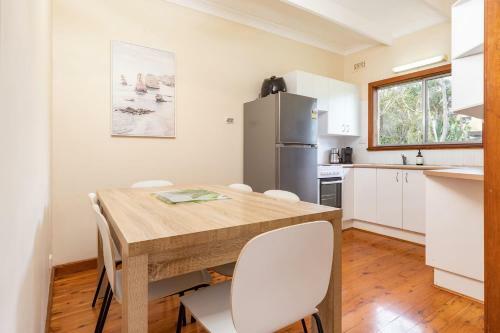 Croll St Shack