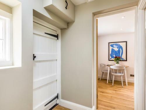 Pass The Keys Charming Country Cottage With Spectacular Views