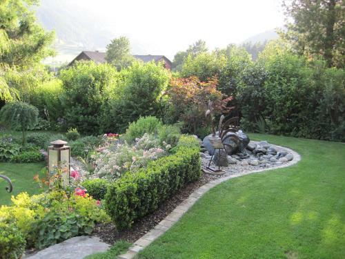 Bed & Breakfast G�stehaus Schneeberger