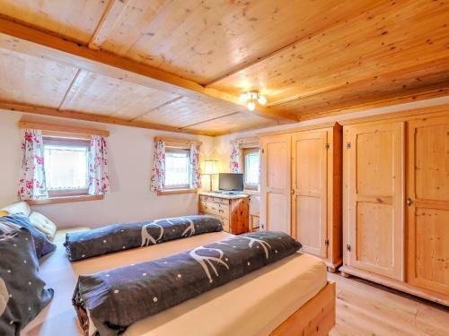 Holiday Home Schmiddle Matrei In Osttirol