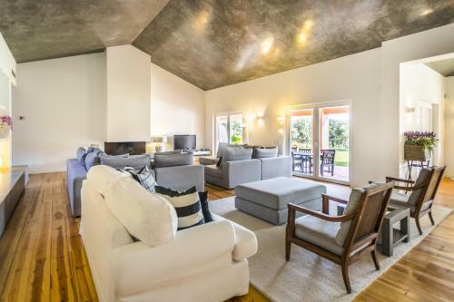 Villa Grandola Mountain Paradise By Cadenzalux