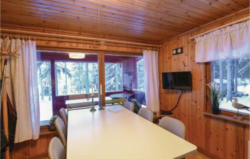 Two-bedroom Holiday Home In Nora