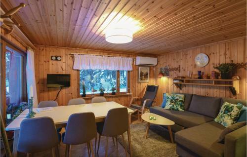 Two-bedroom Holiday Home In Nora