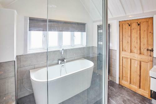 Host & Stay - Highmoor