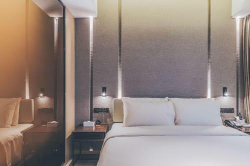 Atour Hotel Shaoxing Shangyu E-travel Town