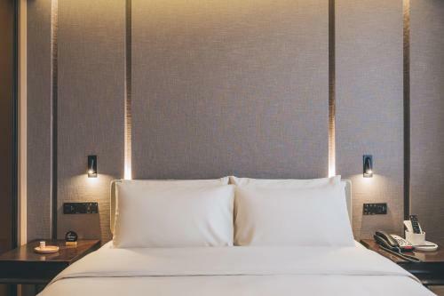 Atour Hotel Shaoxing Shangyu E-travel Town