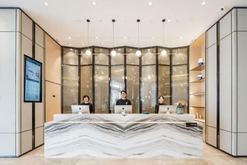 Atour Hotel Shaoxing Shangyu E-travel Town