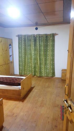 Bed & Breakfast Gyal-ley Guest House