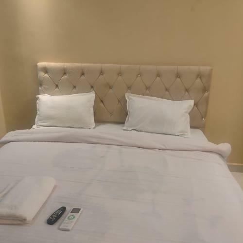 Hotel Holiday Inn By Wb Inn