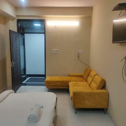 Hotel Holiday Inn By Wb Inn