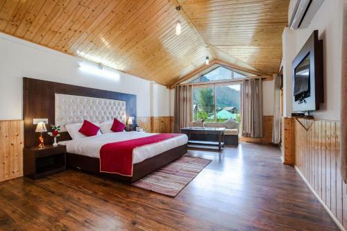 Villa Saffronstays The Mont Arcadia
