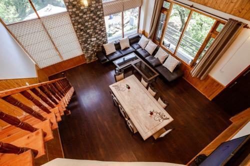 Villa Saffronstays The Mont Arcadia