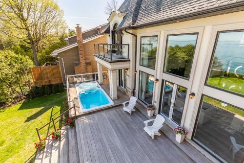 Villa Luxury Lake Simcoe Waterfront Cottage