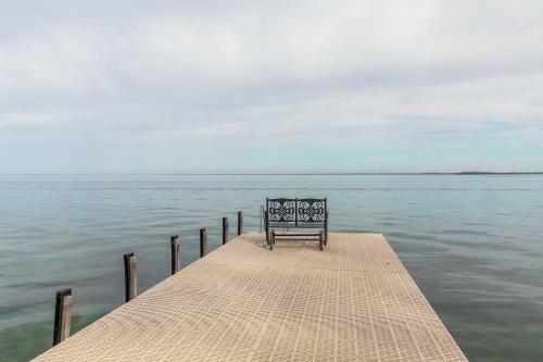 Villa Luxury Lake Simcoe Waterfront Cottage