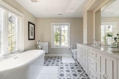 Villa Luxury Lake Simcoe Waterfront Cottage