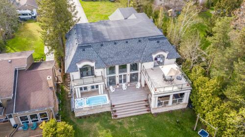 Villa Luxury Lake Simcoe Waterfront Cottage