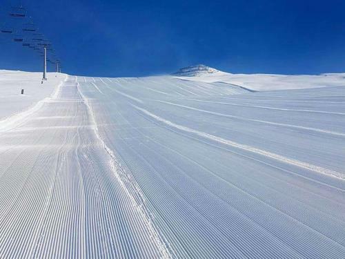 Chic Holiday Apartment Near Ischgl With Ski Room