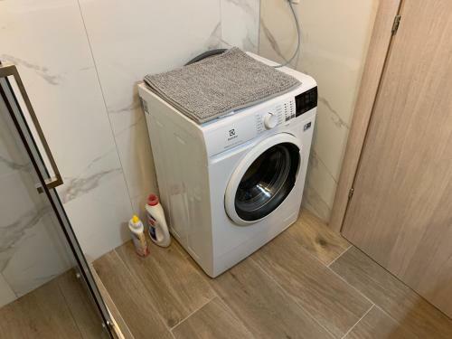 New Family Friendly Apartment