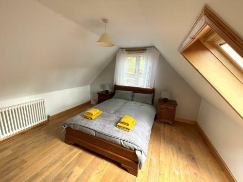 Pass The Keys Beautiful 2br House With Outstanding Views