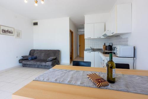 Apartments Marinko