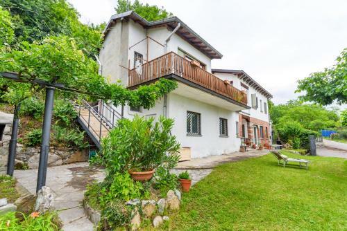 Apartamento Como Lake Cosy Flat With Garden And Parking