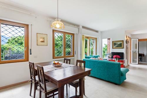 Apartamento Como Lake Cosy Flat With Garden And Parking