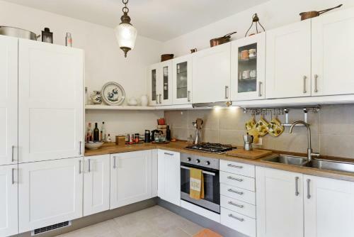 Apartamento Como Lake Cosy Flat With Garden And Parking