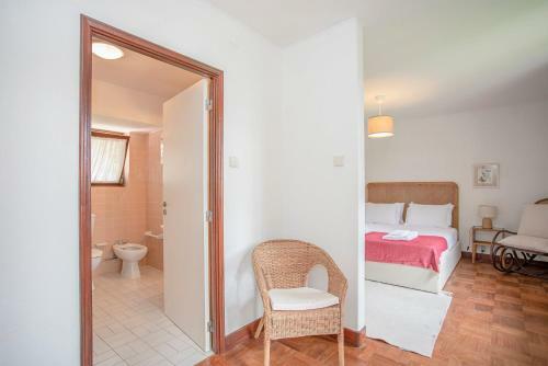 Liiiving In Moledo - Beach & Garden Villa
