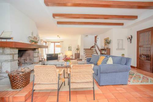 Liiiving In Moledo - Beach & Garden Villa