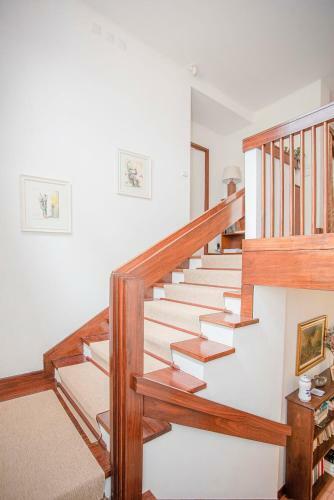 Liiiving In Moledo - Beach & Garden Villa