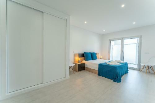 T2 Elia Apartment