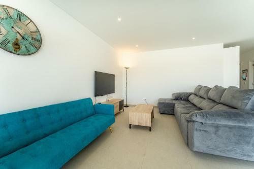 T2 Elia Apartment